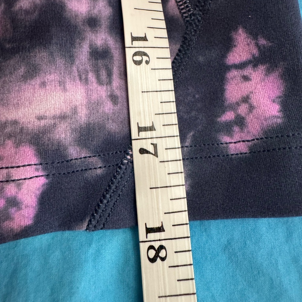 NWOT Lululemon Align T-Shirt Circulate Tie Dye Mineral Blue Multi - Picture 6 of 6